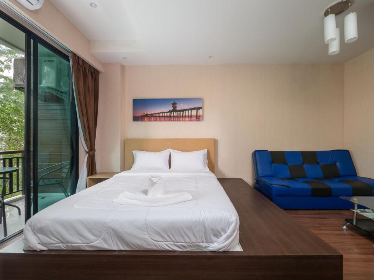 Naithon Beachfront Condotel Exterior foto