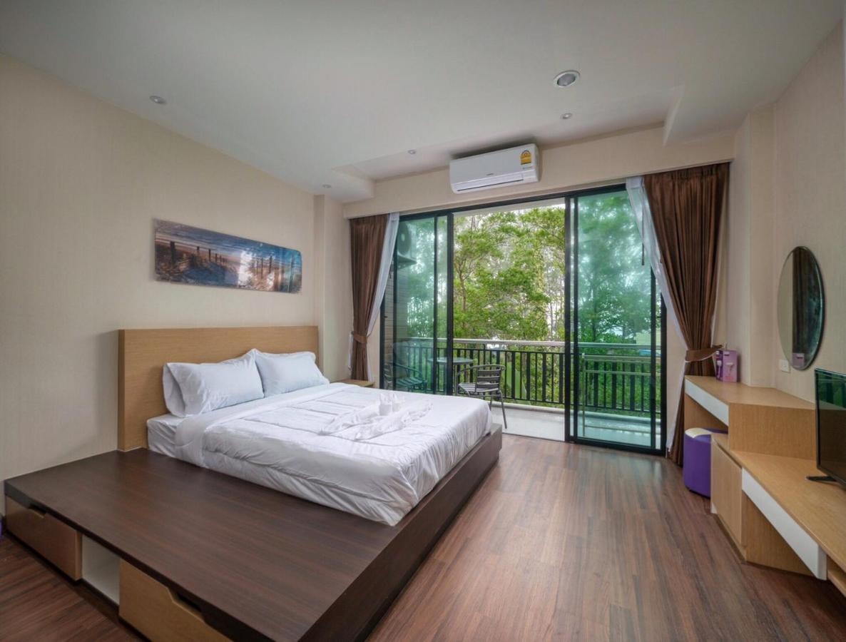 Naithon Beachfront Condotel Exterior foto